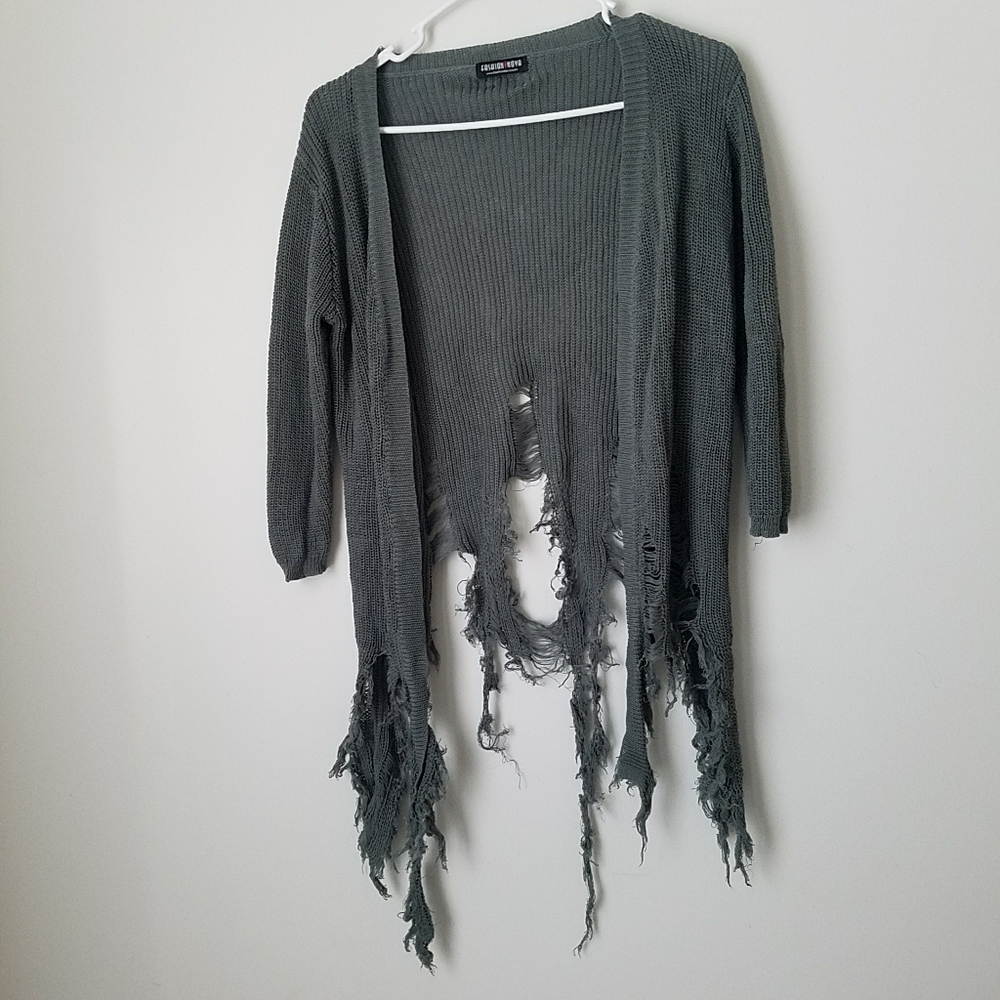 LAST CHANCE ✌Fashion Nova "Unraveled Stormy"